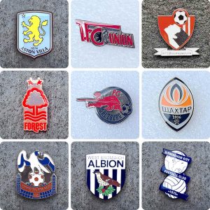 Aston Villa Football Celtic Birmingham City Football Brooch Pendant Crystal Palace Commemorative Badge