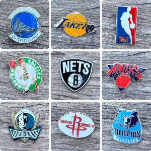 New York Knicks Basketball Badge Golden State Warriors Basketball Brooch Pendant Los Angeles Lakers Commemorative Badge Houston Rockets