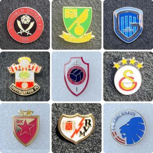 Rayo Vallecano Football Celtic Copenhagen Football Brooch Pendant Genk Commemorative Badge Royal Antwerp