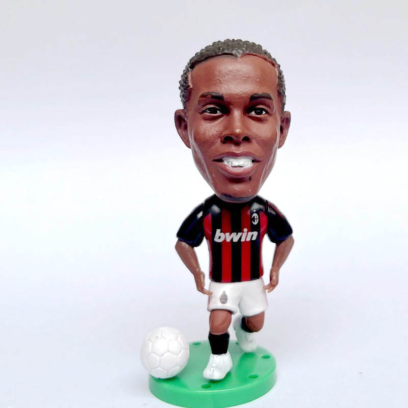 Football Idol Model AC Milan Star Ornaments KAKA Football Gifts Croatia RONALDINHO - Image 2