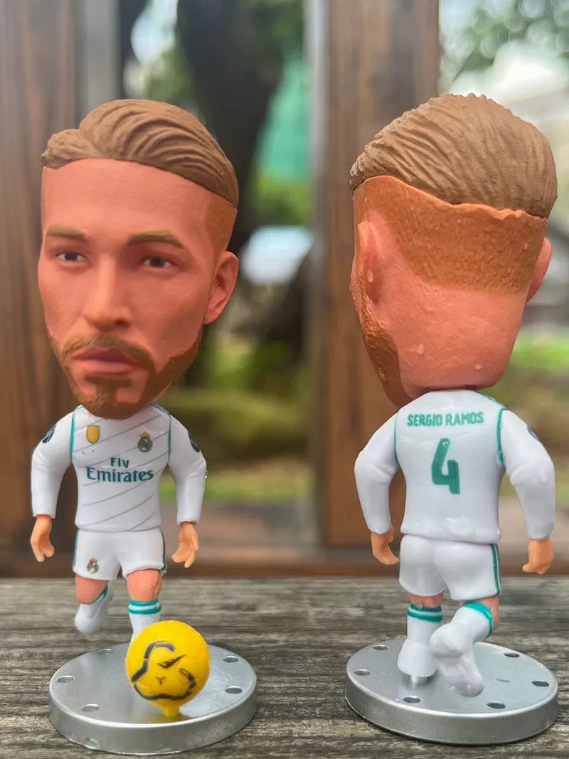 Football Idol Model Real Madrid Star Ornaments BALE Football Gifts MODRIC - Image 3