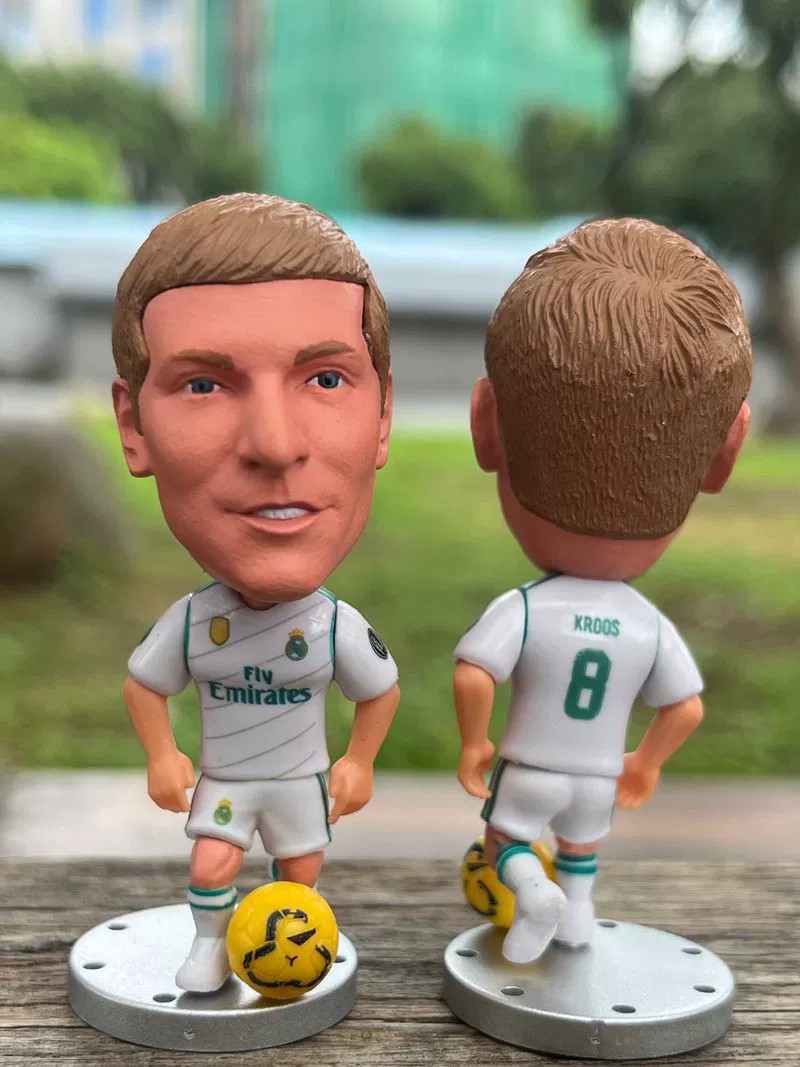 Football Idol Model Real Madrid Star Ornaments KROOS Football Gifts MODRIC - Image 3