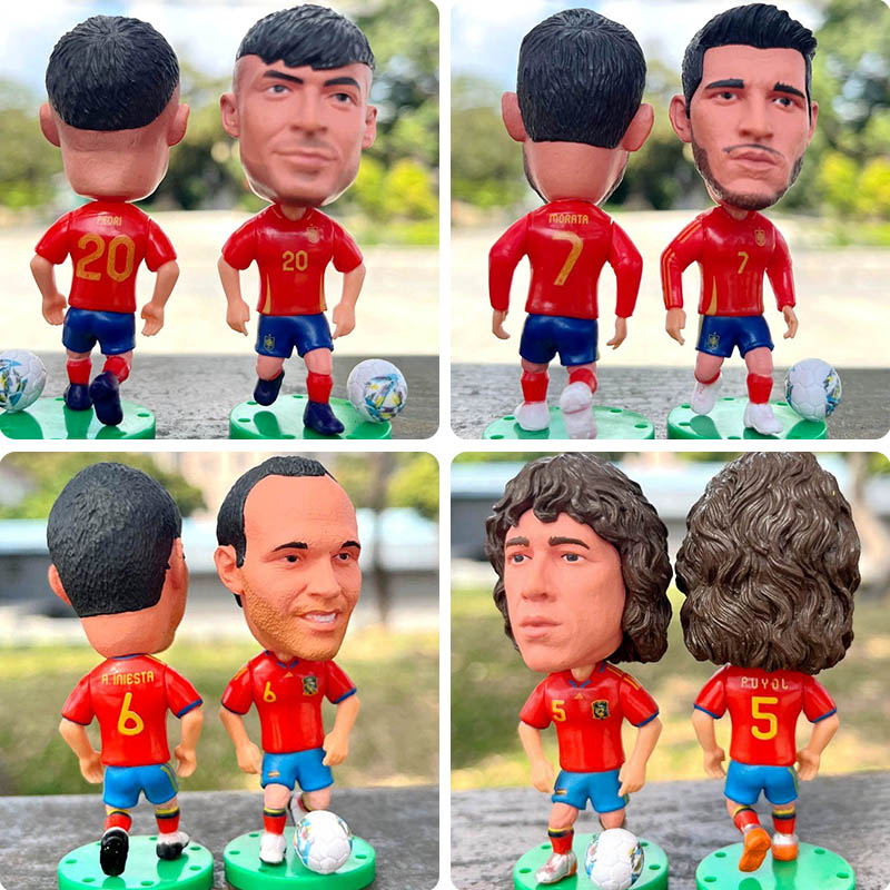 Football Idol Model Spain World Cup Star Ornaments A.INIESTA Football Gifts PUYOJ